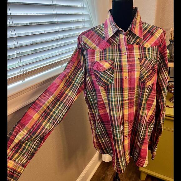 Wired Heart cotton button snap front w/ front pockets. Pink, green, yellow plaid - Picture 1 of 8
